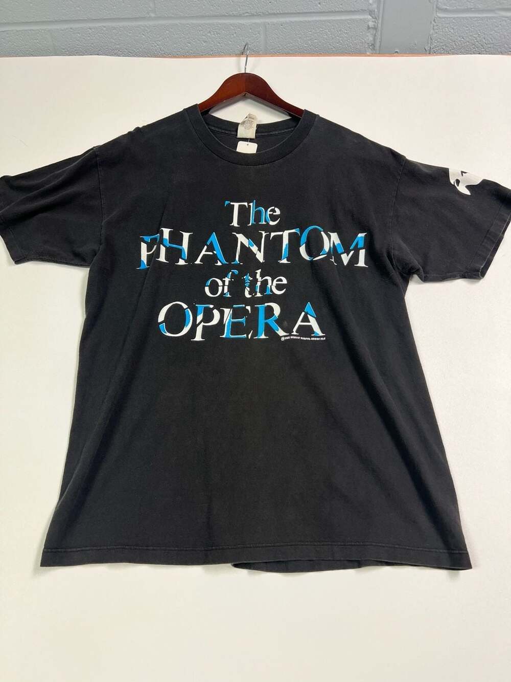 Vintage 80s The Phantom of the Opera Black Graphic T-Shirt size xl 0124